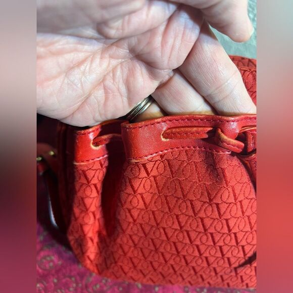 Valentino Garavani Vintage Red Crossbody Bag-excellent vintage condition - Picture 7 of 16